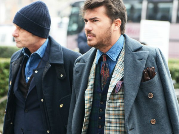 Перчатки в нагрудном кармане (4)