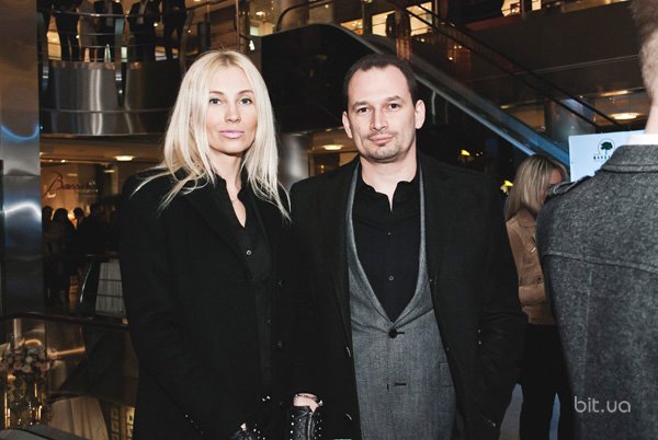 День рождения торгового центра Mandarin Plaza