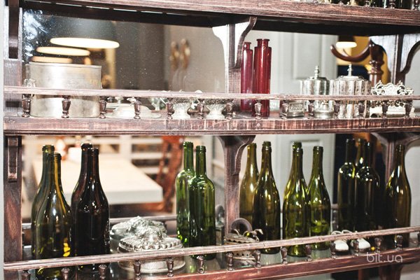 Новое заведение: обновленный «Онегин» - еда, общение и вино в свежем интерьере