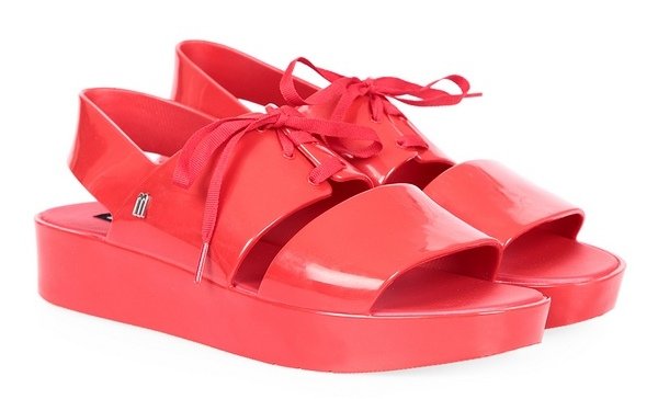 Выбор редакции: 25 трендовых сандалей лета