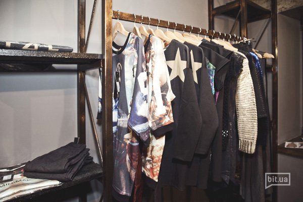 Shopping-точка: концептуальный магазин одежды D.ROOM