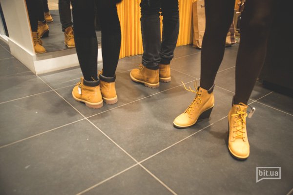 40-летний юбилей желтых ботинок Timberland в Ocean Plaza