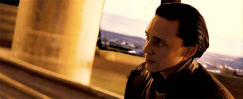 Loki-Facepalm-Gif-In-The-Avengers