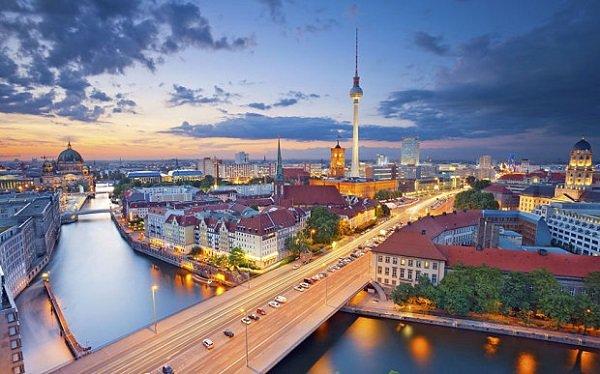 berlin_3106509b (1)