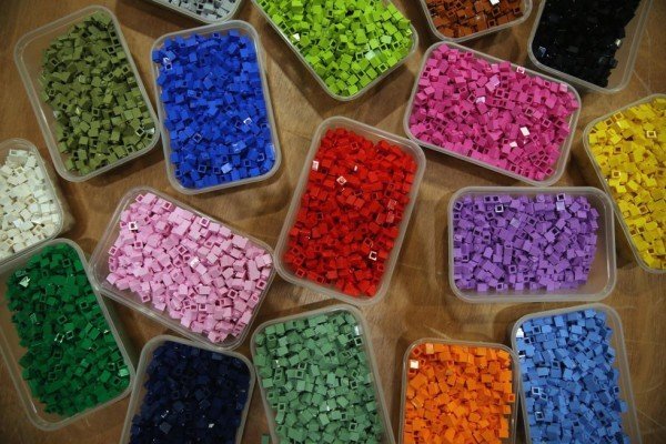 1442843339-1442601775-lego-waste-molds