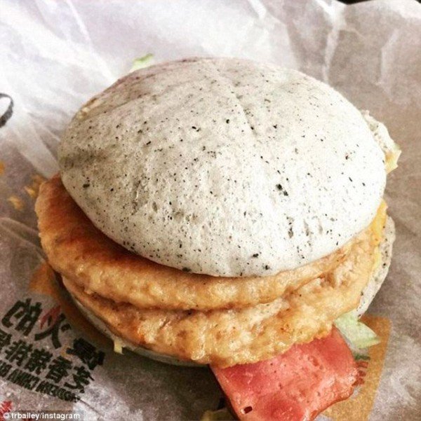 640x641xmcdonalds-gray-burger_in.jpg.pagespeed.ic.FYomtZ5MLZ