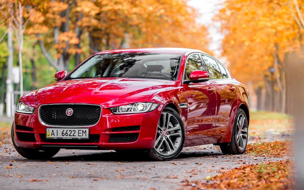 Jaguar XE