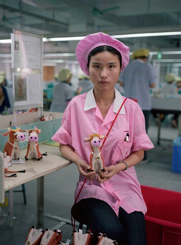 01-toy-factory-portraits