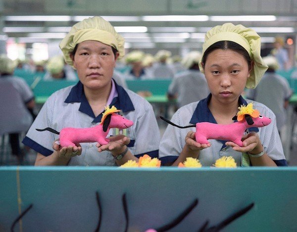 15-toy-factory-portraits