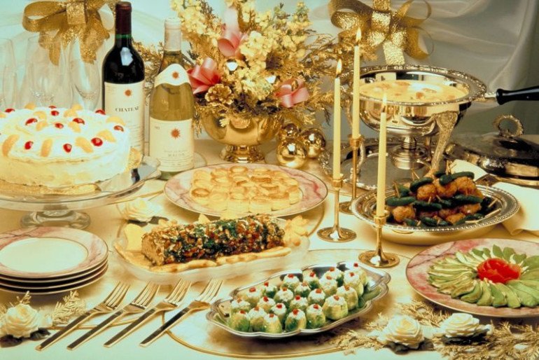 Cosy-Christmas-Table-Decoration-Ideas