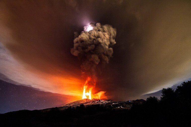 Erupcion-Etna-2