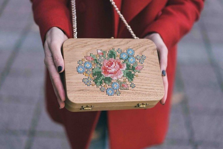 wearable-woods-with-cross-stitched-patterns-57d8eda14044d__880