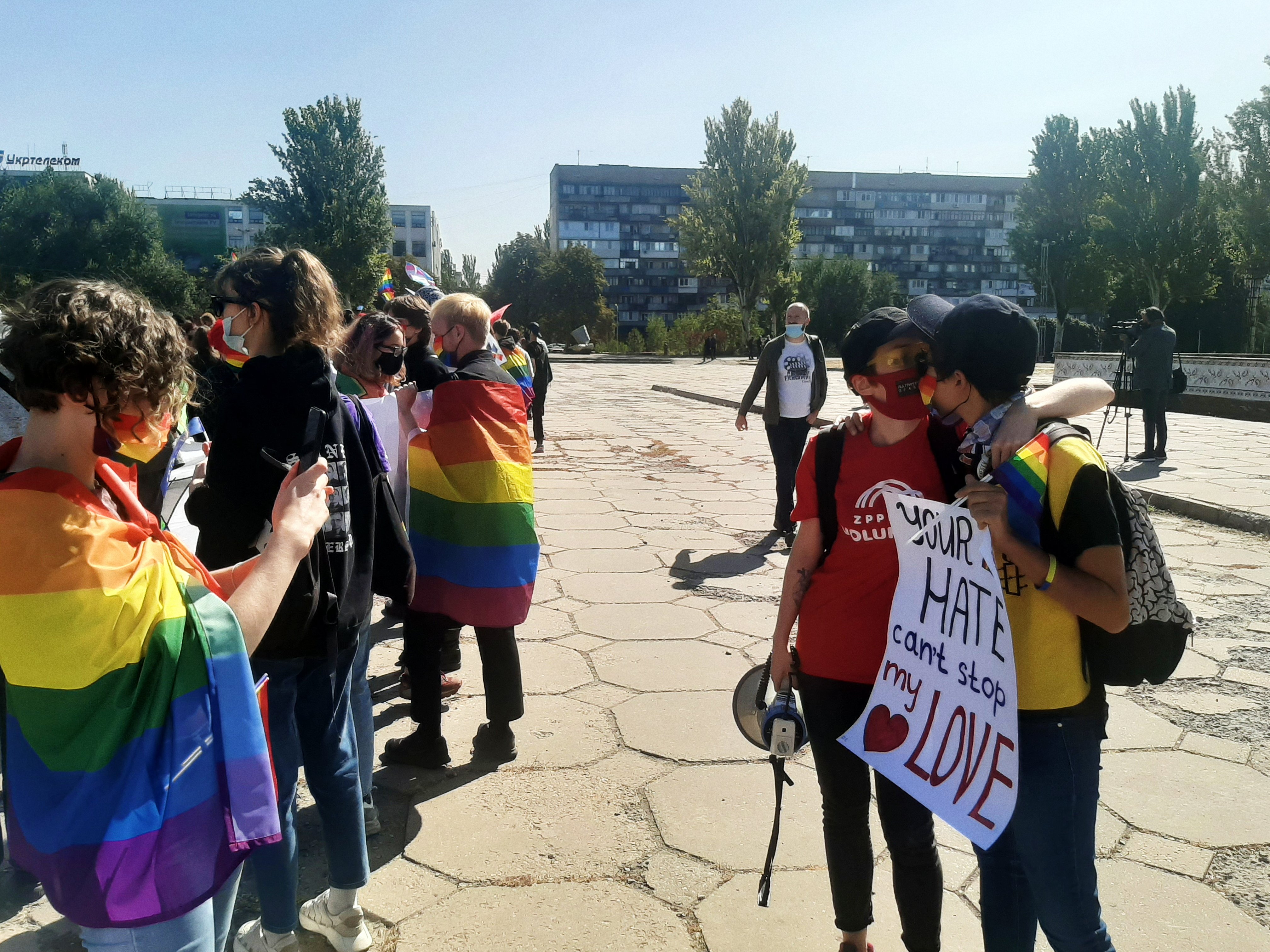 Учасниці ЛГБТ-маршу в Запоріжжі